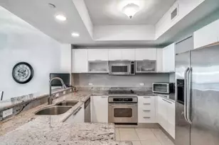 2650 Lake Shore Dr, Riviera Beach, FL 33404 - Photo 5