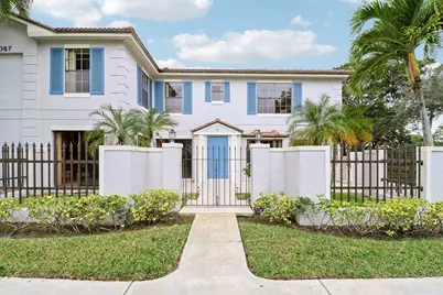 387 Prestwick Lane #1, Palm Beach Gardens, FL 33418 - Photo 1