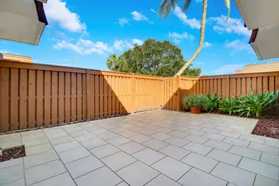 3900 County Line Road #21d, Tequesta, FL 33469 - Photo 5