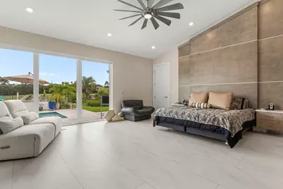 11164 Boca Woods Lane, Boca Raton, FL 33428 - Photo 19