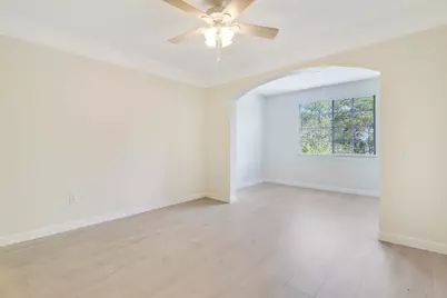 6305 Myrtlewood Circle W, Palm Beach Gardens, FL 33418 - Photo 13