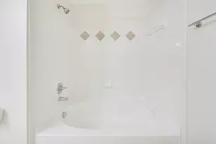 6305 Myrtlewood Cir W, Palm Beach Gardens, FL 33418 - Photo 15