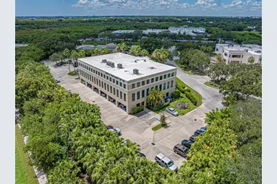 3755 7th Terrace #Suite R, Vero Beach, FL 32960 - Photo 5