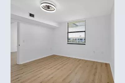 3710 Whitehall Drive #404, West Palm Beach, FL 33401 - Photo 29