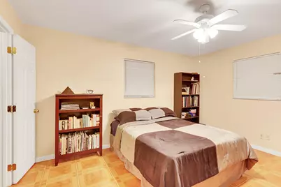 113 SW Starfish Avenue, Port Saint Lucie, FL 34984 - Photo 11