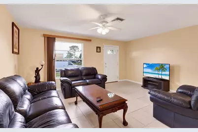 113 SW Starfish Avenue, Port Saint Lucie, FL 34984 - Photo 3