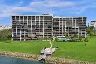 356 Golfview Rd, North Palm Beach, FL 33408 - Photo 47