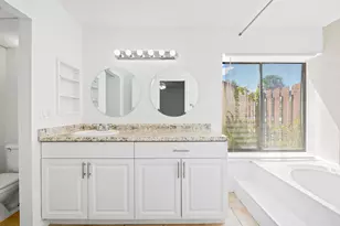 641 Executive Center Dr, West Palm Beach, FL 33401 - Photo 5