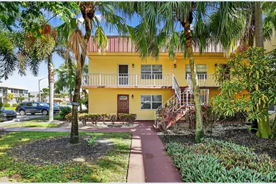 624 Flanders M, Delray Beach, FL 33484 - Photo 3