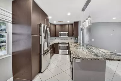 624 Flanders M, Delray Beach, FL 33484 - Photo 5