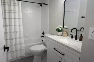 3138 Via Poinciana, Lake Worth, FL 33467 - Photo 13