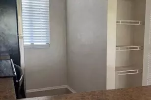 3138 Via Poinciana, Lake Worth, FL 33467 - Photo 5