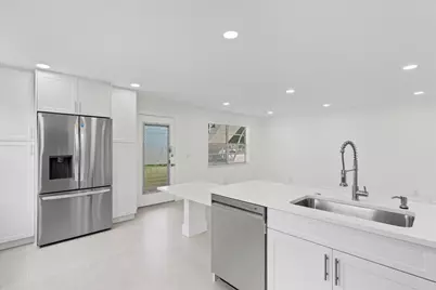 578 Burgundy M #M, Delray Beach, FL 33484 - Photo 5