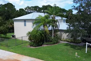 6090 46th Ln, Vero Beach, FL 32967 - Photo 7