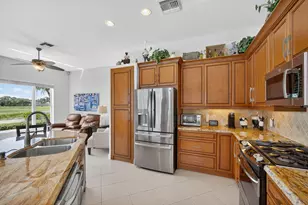 902 Augusta Pointe Dr, Palm Beach Gardens, FL 33418 - Photo 7