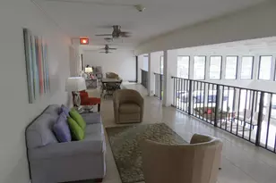 9233 SW 8th St, Boca Raton, FL 33428 - Photo 9