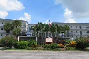 9233 SW 8th St, Boca Raton, FL 33428 - Photo 1