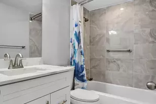 42 Easthampton B, West Palm Beach, FL 33417 - Photo 25