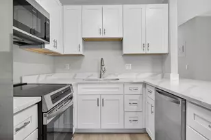 42 Easthampton B, West Palm Beach, FL 33417 - Photo 15