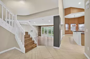8933 Alexandra Cir, Wellington, FL 33414 - Photo 5
