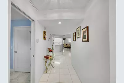 9165 SW 14th Street #1304, Boca Raton, FL 33428 - Photo 3