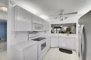 9165 SW 14th St, Boca Raton, FL 33428 - Photo 7