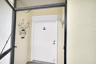 9165 SW 14th St, Boca Raton, FL 33428 - Photo 3