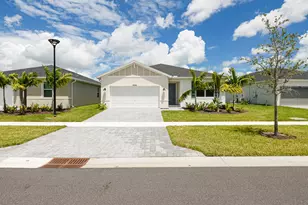 9062 Dahlia Cir, Port Saint Lucie, FL 34986 - Photo 9