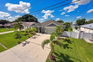 343 SE Fisk Rd, Port Saint Lucie, FL 34984 - Photo 5