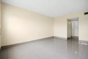 3590 Via Poinciana, Lake Worth, FL 33467 - Photo 11