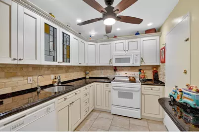 2295 S Ocean Boulevard #523, Palm Beach, FL 33480 - Photo 13