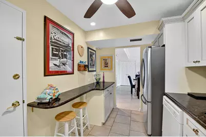 2295 S Ocean Boulevard #523, Palm Beach, FL 33480 - Photo 15