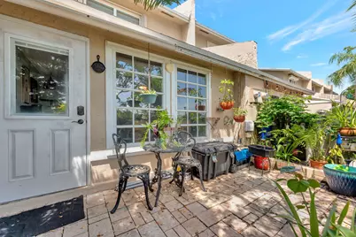 814 Banks Road, Pompano Beach, FL 33063 - Photo 29