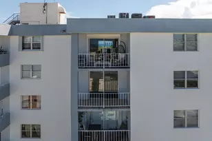 6900 Bay Dr, Miami Beach, FL 33141 - Photo 17