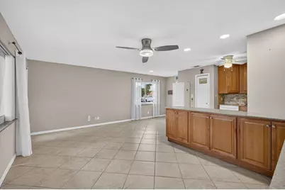 221 Coventry J, West Palm Beach, FL 33417 - Photo 7