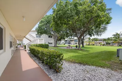 221 Coventry J, West Palm Beach, FL 33417 - Photo 35