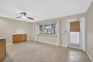 221 Coventry J, West Palm Beach, FL 33417 - Photo 9