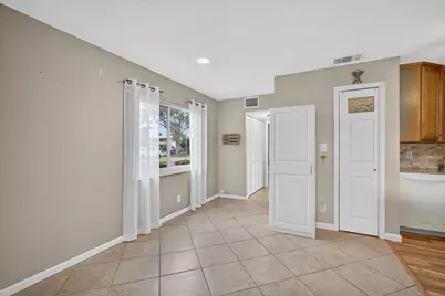 221 Coventry J, West Palm Beach, FL 33417 - Photo 15