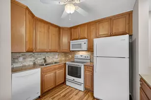 221 Coventry J, West Palm Beach, FL 33417 - Photo 13