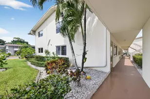 221 Coventry J, West Palm Beach, FL 33417 - Photo 29