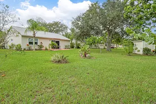 2050 SE West Dunbrooke Cir, Port Saint Lucie, FL 34952 - Photo 21