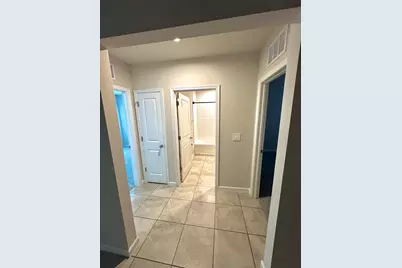 461 Cherimoya St Street, Fort Pierce, FL 34981 - Photo 9