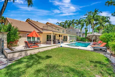 11 Berwick Road NE, Palm Beach Gardens, FL 33418 - Photo 21