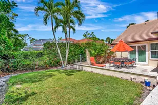 11 Berwick Road NE, Palm Beach Gardens, FL 33418 - Photo 57
