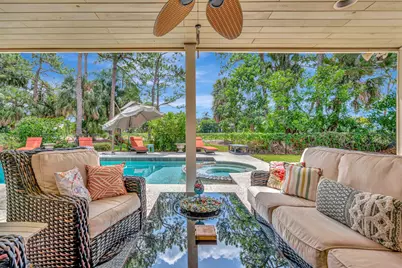 11 Berwick Road NE, Palm Beach Gardens, FL 33418 - Photo 25