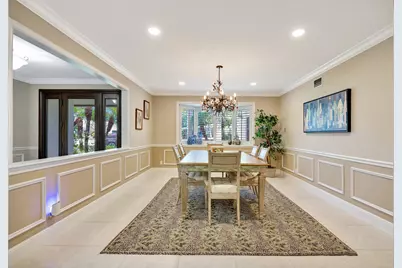 11 Berwick Road NE, Palm Beach Gardens, FL 33418 - Photo 7