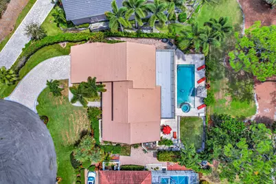 11 Berwick Road NE, Palm Beach Gardens, FL 33418 - Photo 63