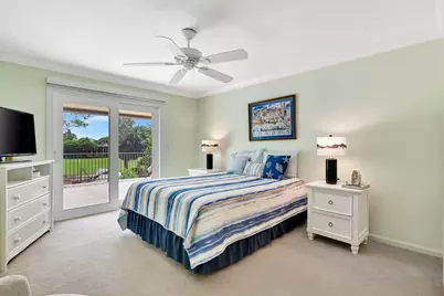 11 Berwick Road NE, Palm Beach Gardens, FL 33418 - Photo 43