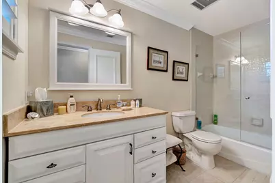 11 Berwick Road NE, Palm Beach Gardens, FL 33418 - Photo 47