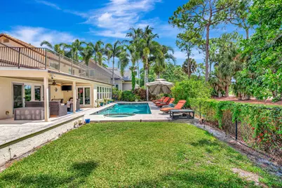 11 Berwick Road NE, Palm Beach Gardens, FL 33418 - Photo 65